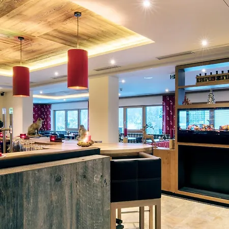 Hotel Waldcafe 3*