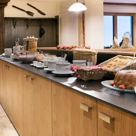 Waldcafe Hotel