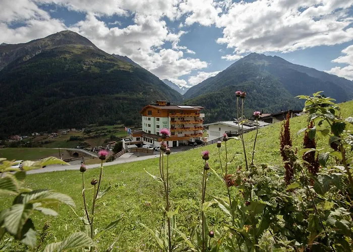 Отель Waldcafe 3*